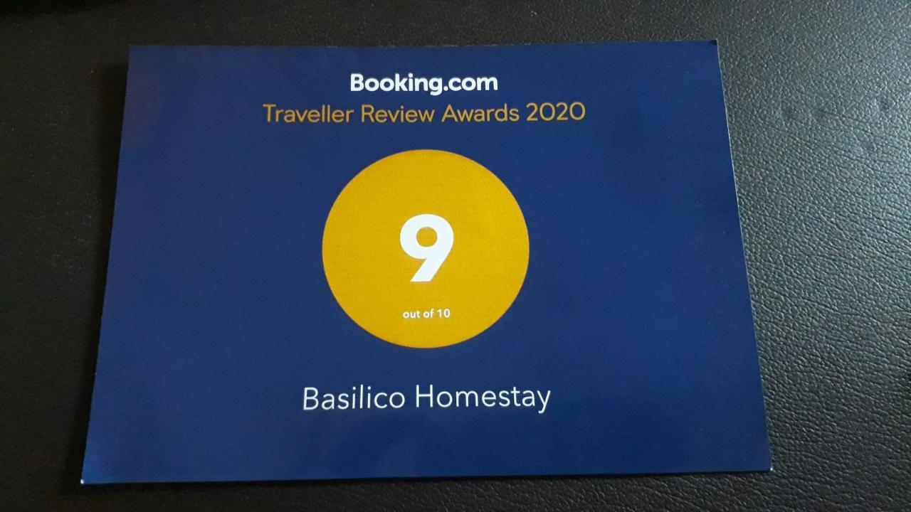 Basilico Homestay เคแกล ภายนอก รูปภาพ